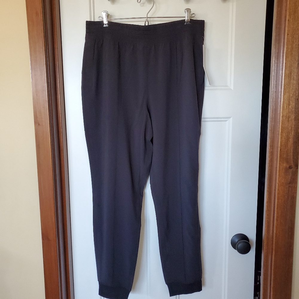 Lululemon joggers